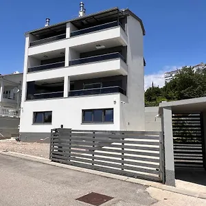 Appmishadze Apartman